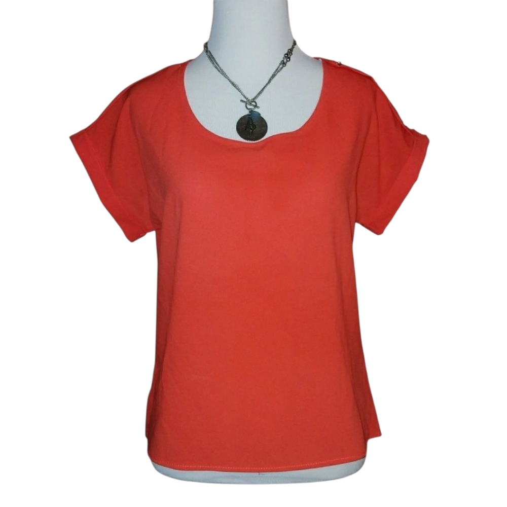 Blu Pepper Short Sleeved Blouse With Shoulder Studs